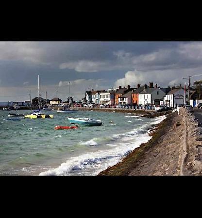 The Captains Wheel Skerries Exterior photo